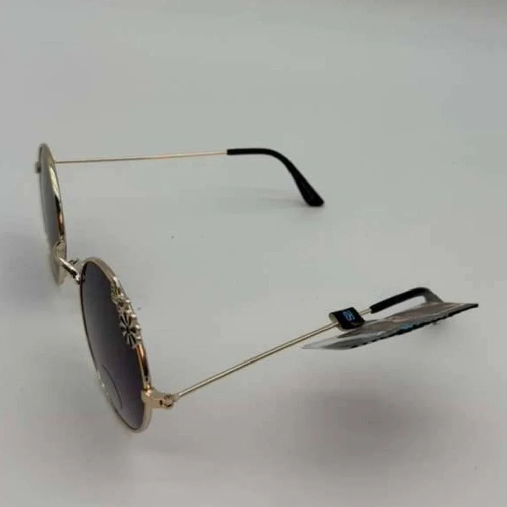 Brand‎ Star S2 Wrap-Around Sunglasses – Black with Silver Star Detail – NWT